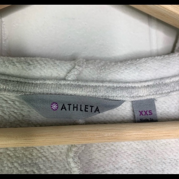 Athleta Prajna Wrap - Picture 7 of 10